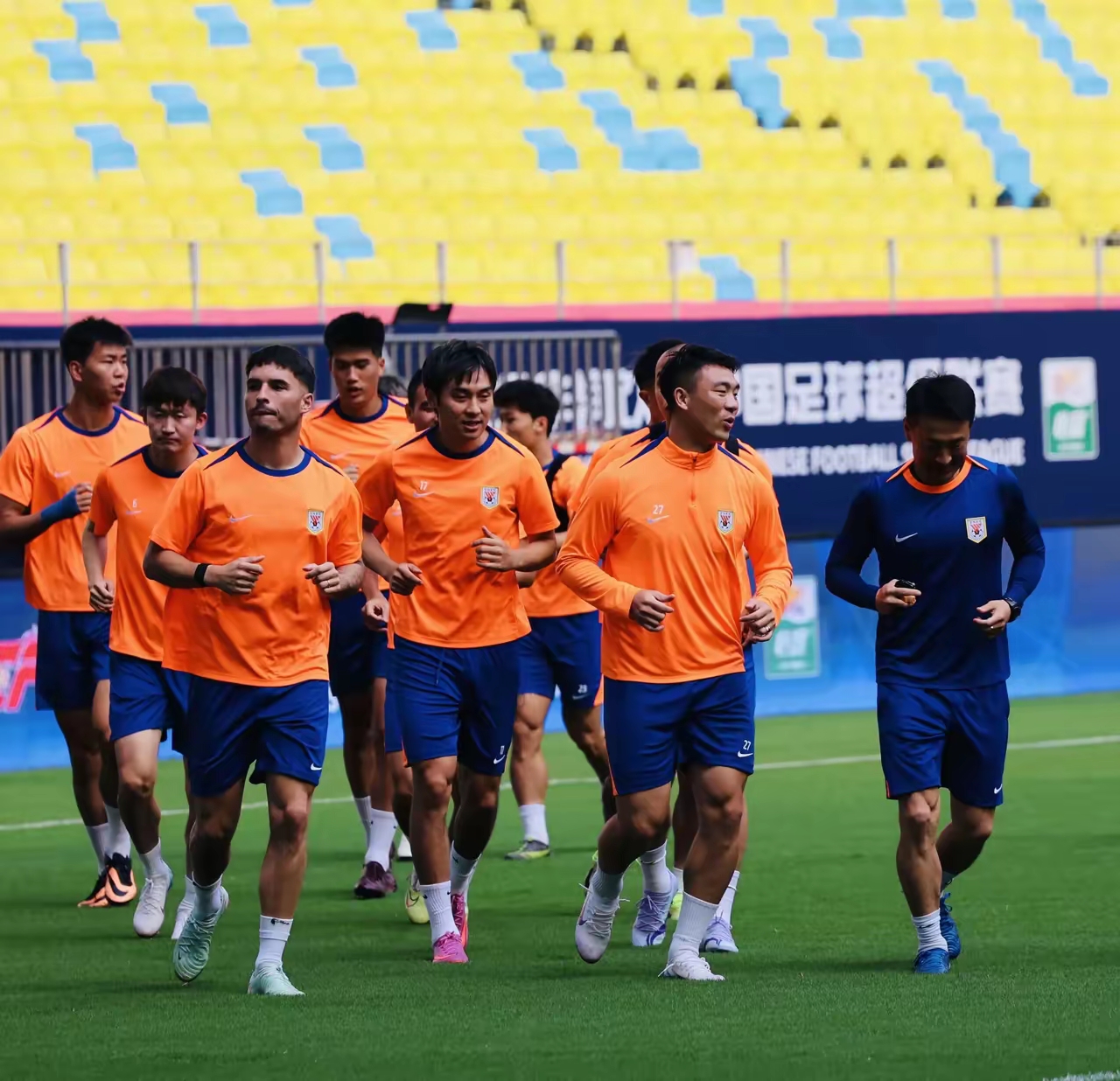 国际比赛日山东男篮刷新队史纪录——德甲节点到来；信心回归；年轻球员得到机会