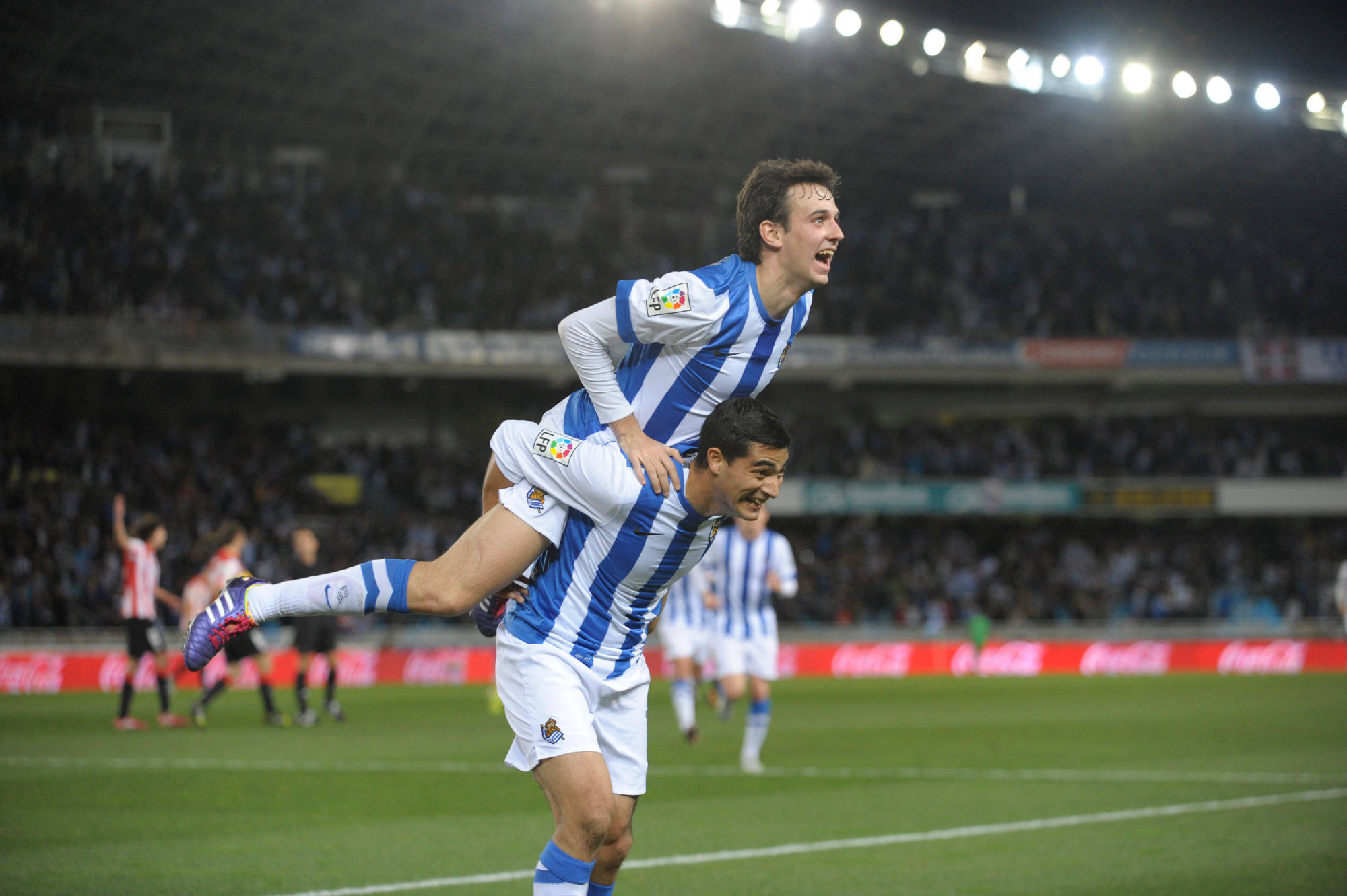 清晨意甲焦点战，马德里竞技刷新队史纪录，球迷炸锅，细节决定成败