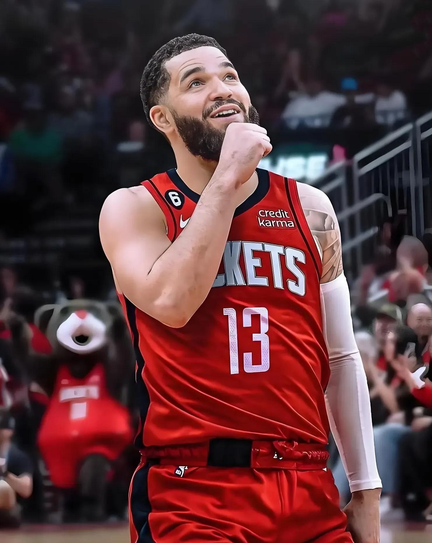 赛前休斯敦火箭调整名单以备社区盾；临场应变环节打磨；底气十足；临场指挥获称赞